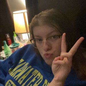 Meet your Posher, Le ann